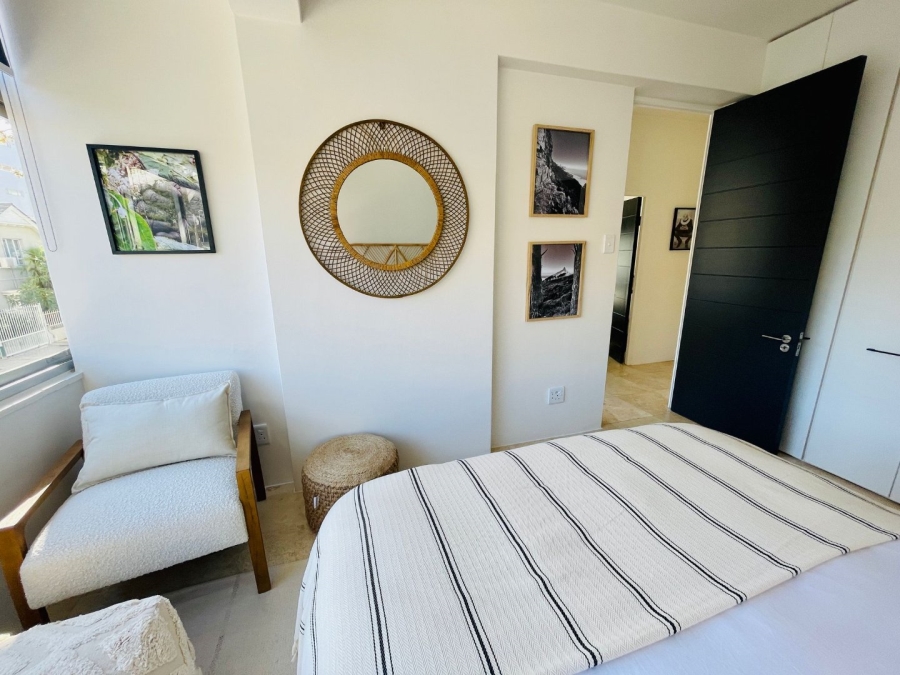 To Let 3 Bedroom Property for Rent in Sea Point Western Cape